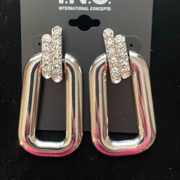 INC International Concepts Womens Silver Tone Drop Dangle Earrings 2.5" New - Picture 1 of 4